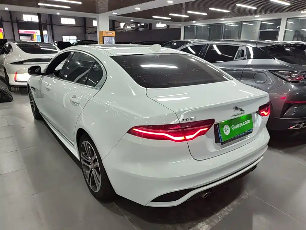 Jaguar XEL — миниатюра 5