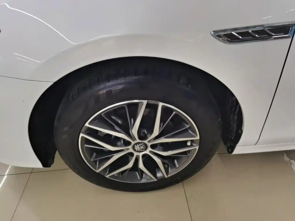 BYD Qin PLUS — миниатюра 23
