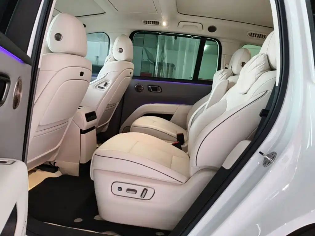 Li Auto Li i8 — миниатюра 17