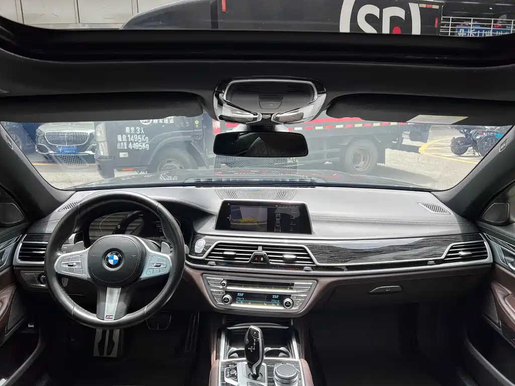 BMW 7 Series 7 2021 740Li Lead M Sport