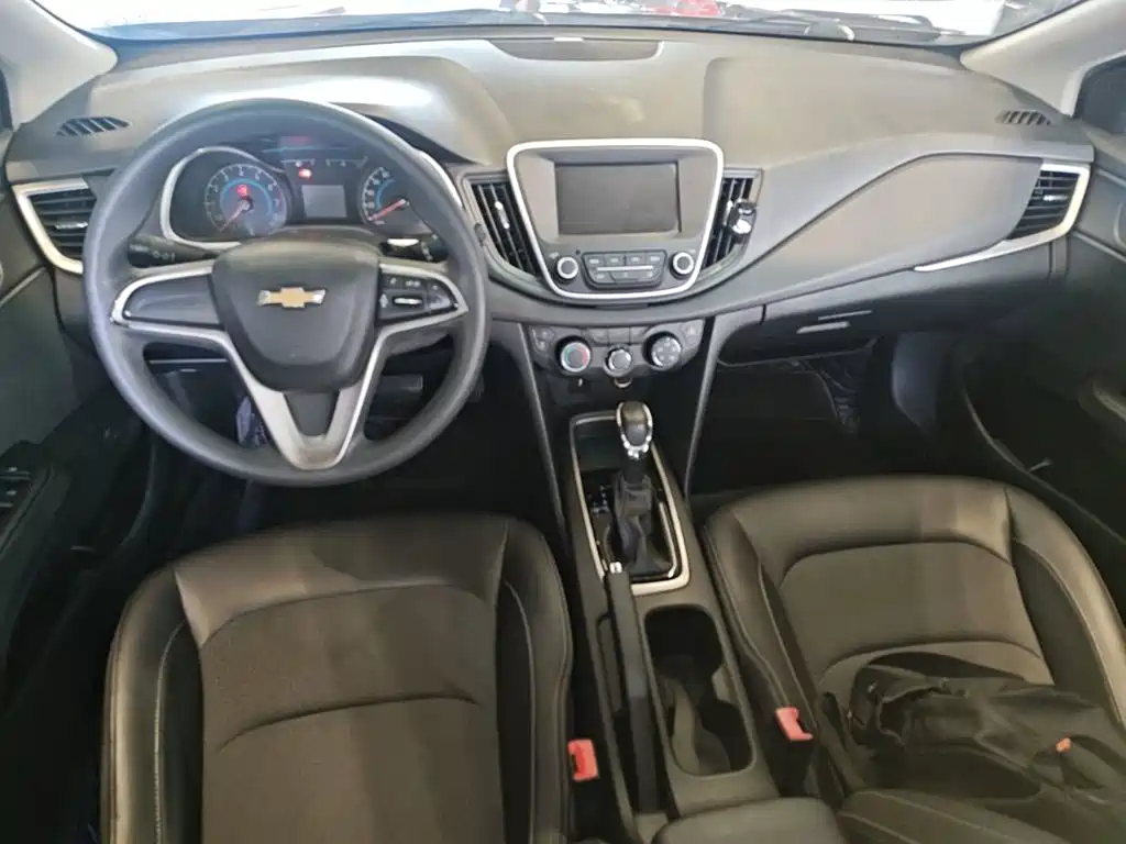 Chevrolet Cavalier — миниатюра 10
