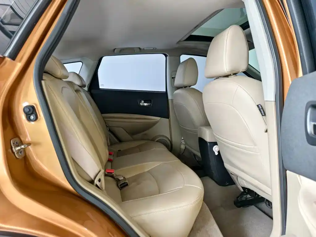 Nissan Qashqai — миниатюра 6