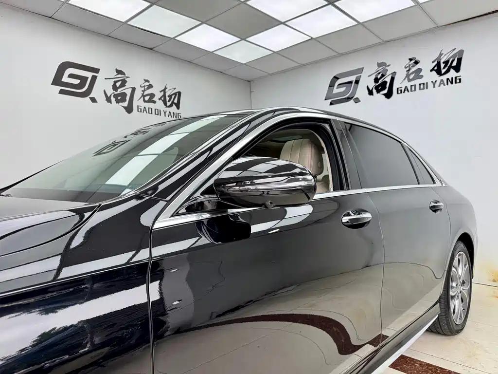 Mercedes-Benz E-Class — миниатюра 5