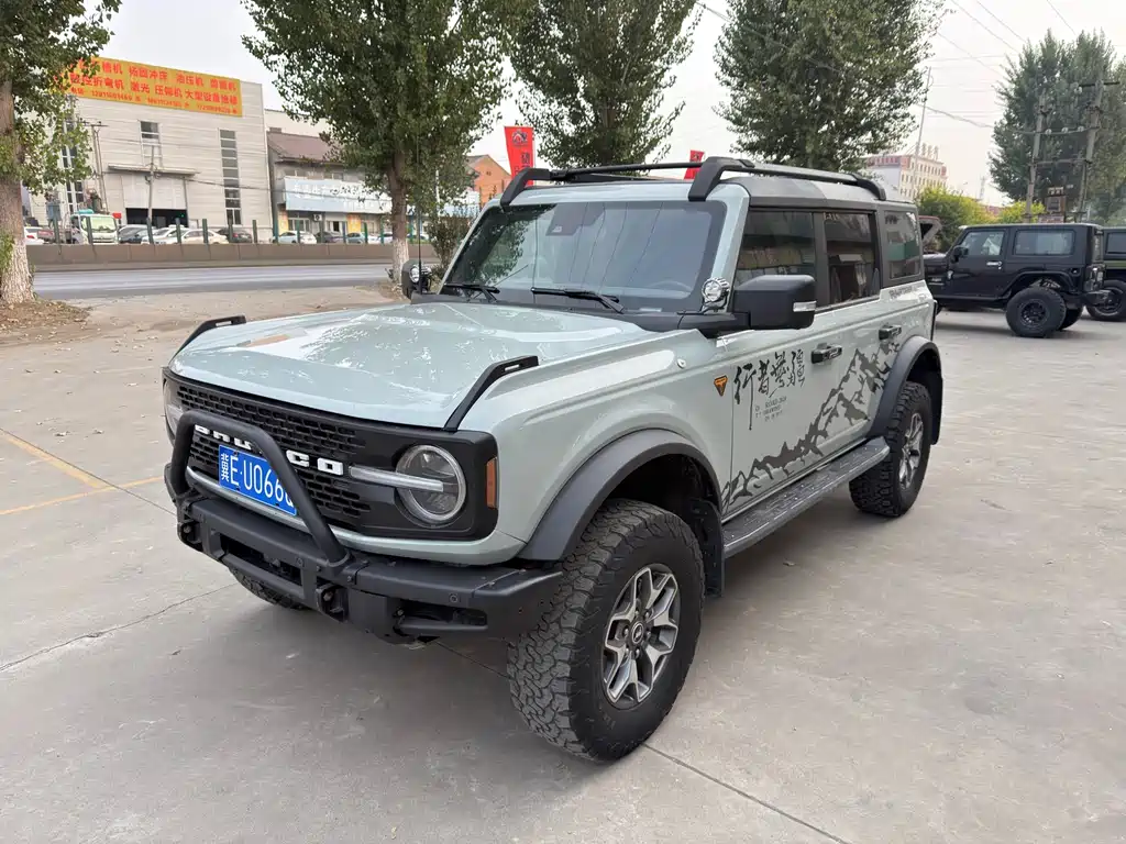 Ford Bronco