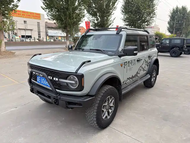 Ford Bronco