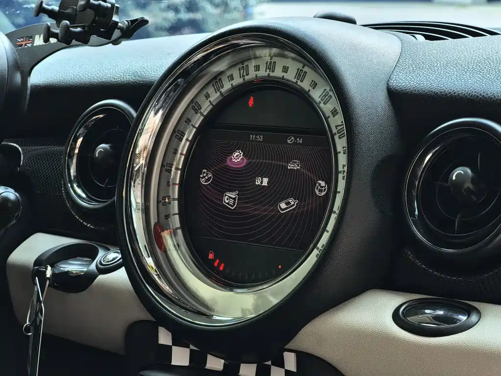 MINI Mini — миниатюра 6
