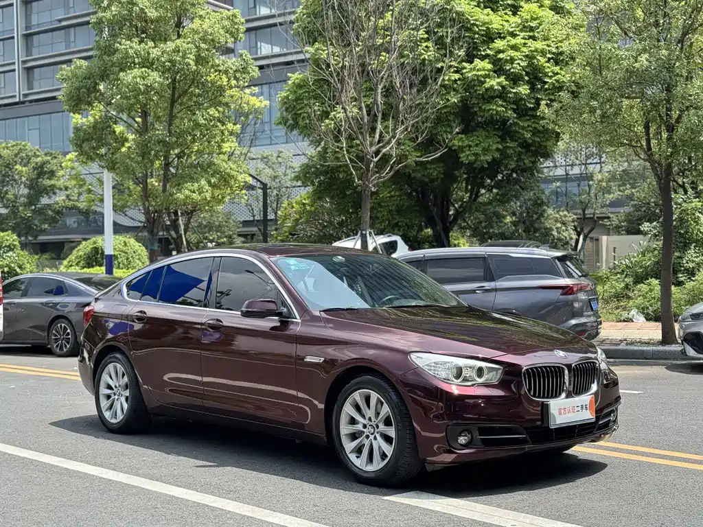 BMW 5 Series GT 5 GT 2014 528i Lead
