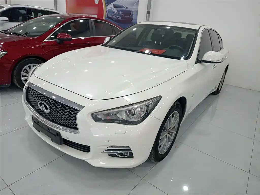 Infiniti Q50L 2017