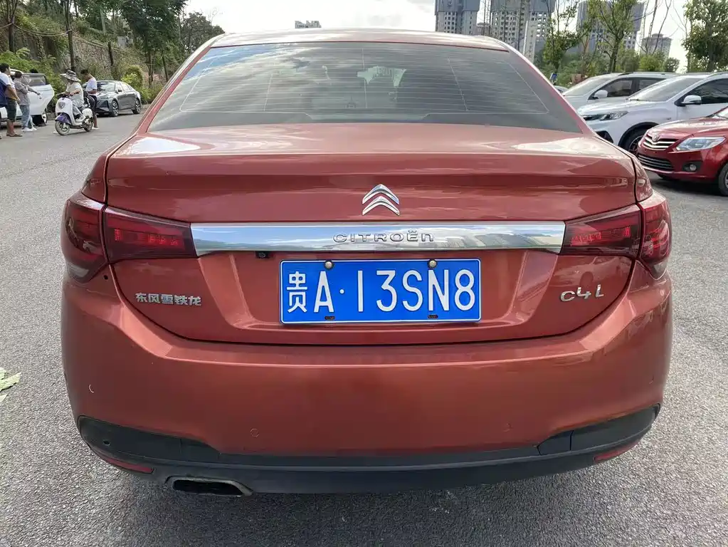Citroen C4L — миниатюра 8