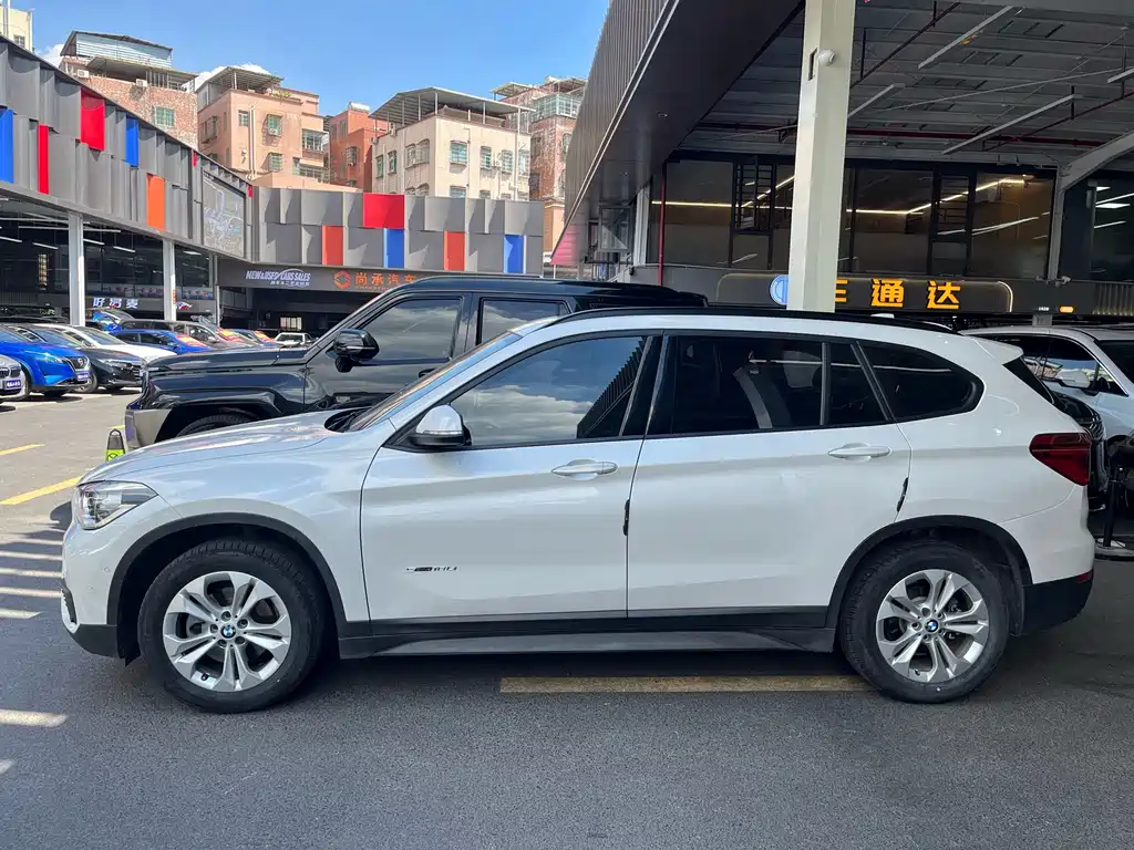 BMW X1 — миниатюра 3