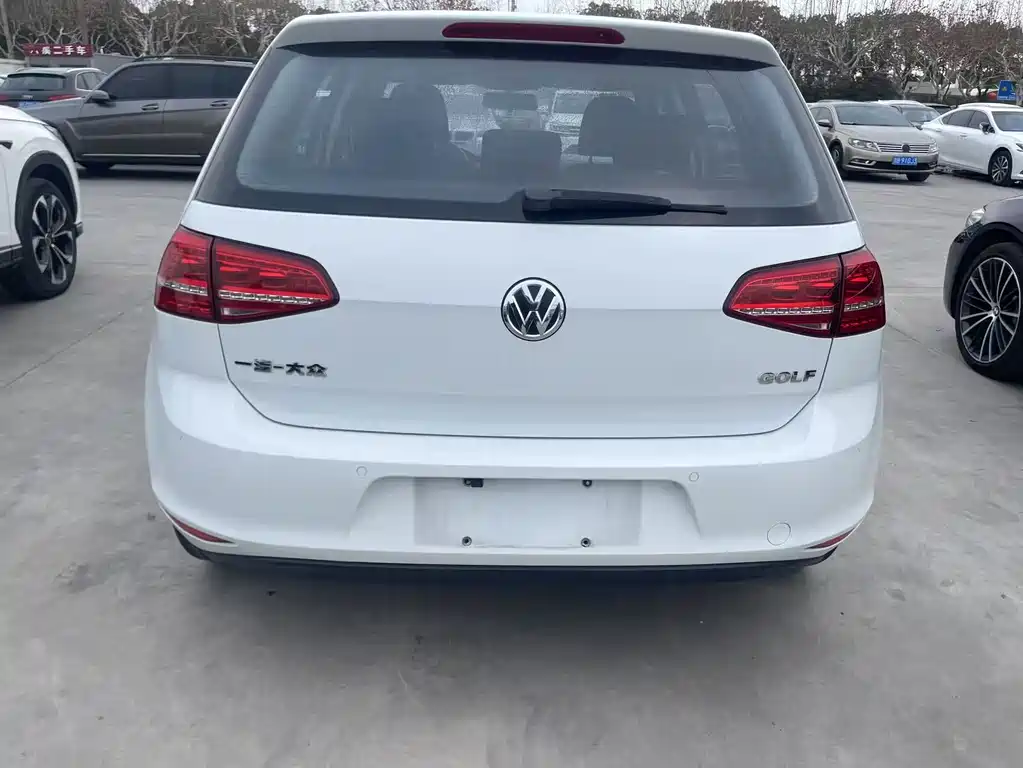 Volkswagen Golf — миниатюра 11