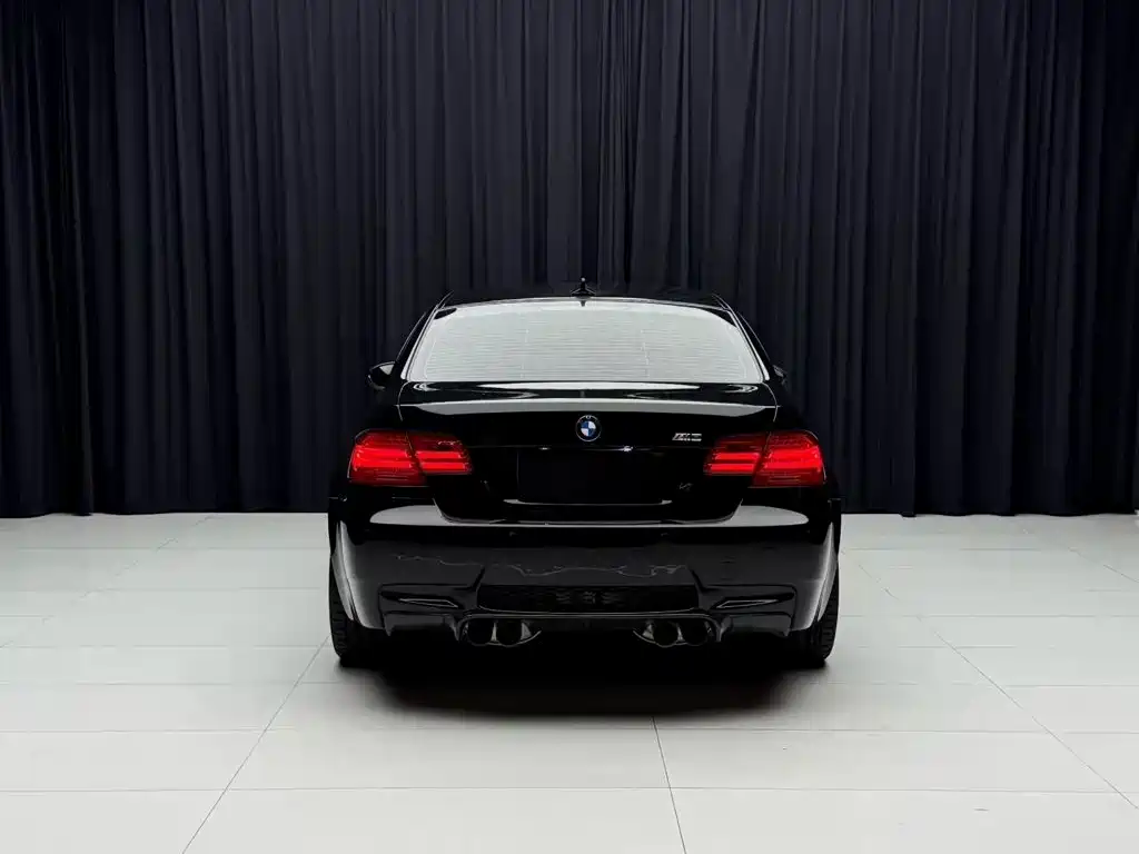 BMW M3 — миниатюра 11