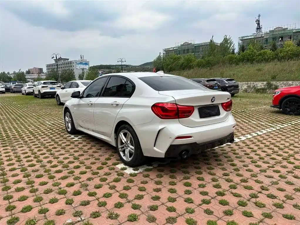 BMW 1 Series 1 2022 120i M Sport