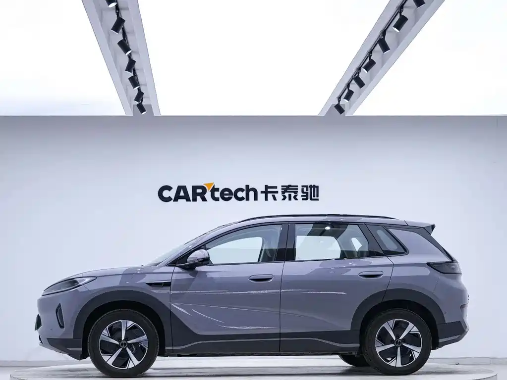 BYD Sealion 05 EV — миниатюра 5