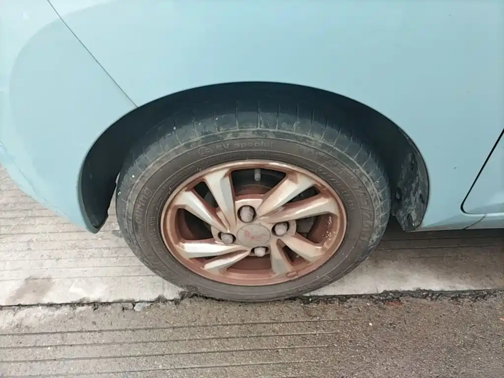 Wuling MINIEV — миниатюра 23