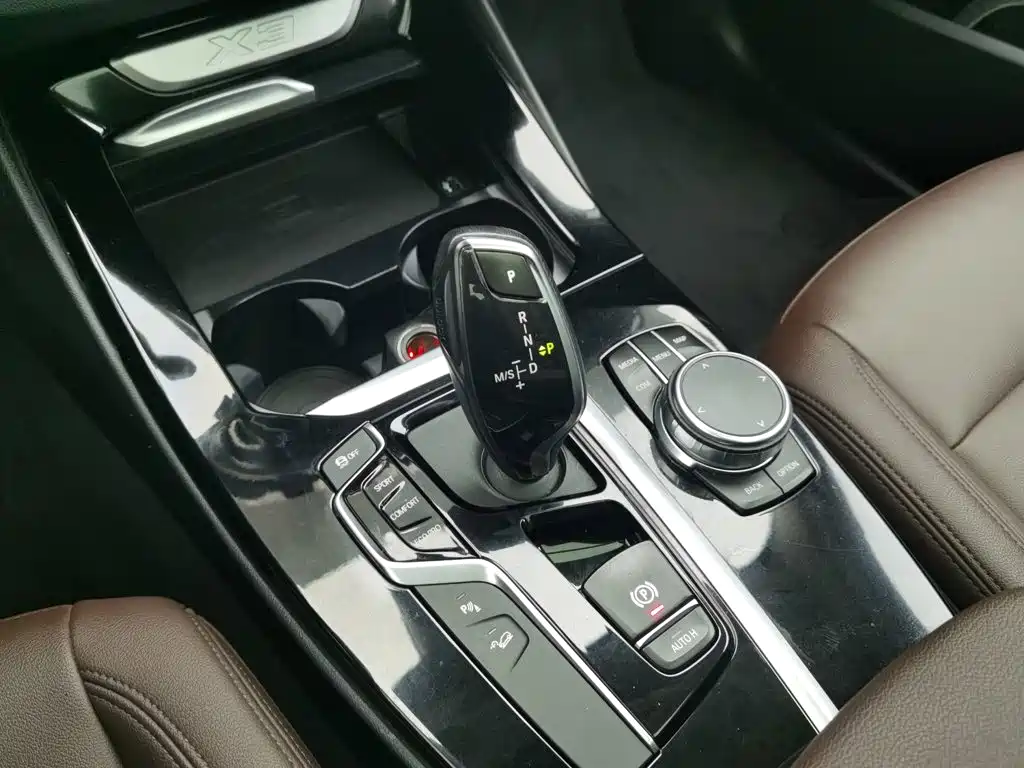 BMW X3 — миниатюра 13