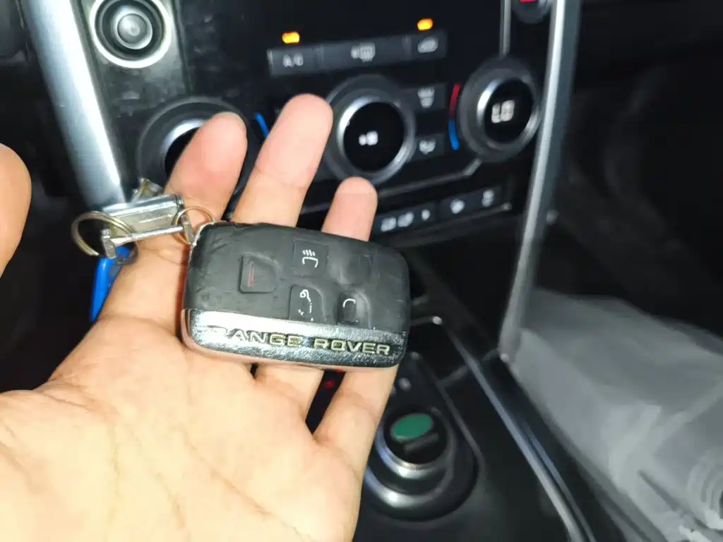 Land Rover Discovery Sport — миниатюра 12