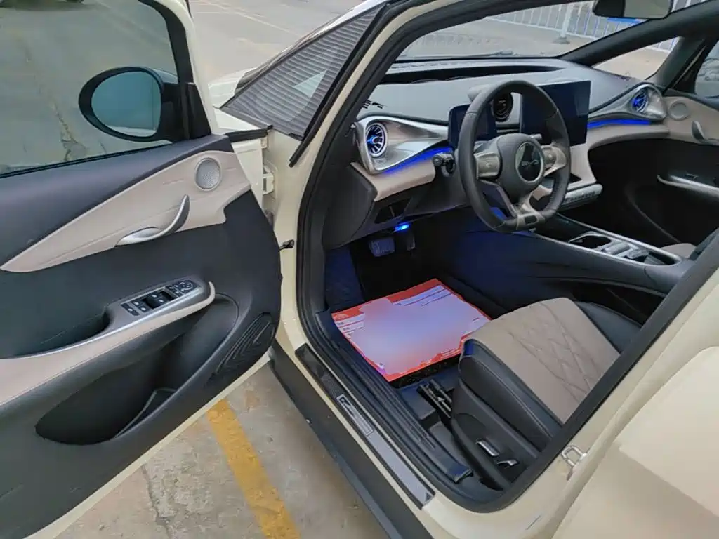 BYD Dolphin — миниатюра 16