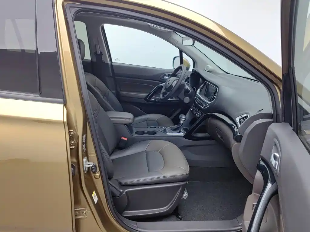GAC Motor Trumpchi GS4 — миниатюра 23