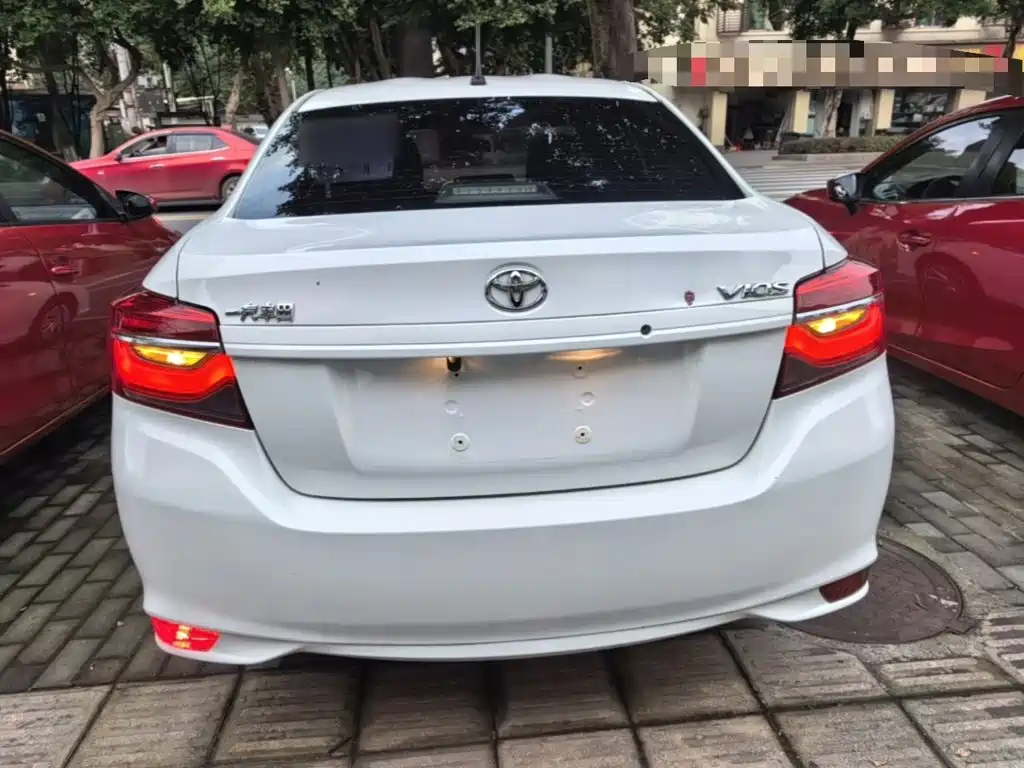 Toyota Vios — миниатюра 6