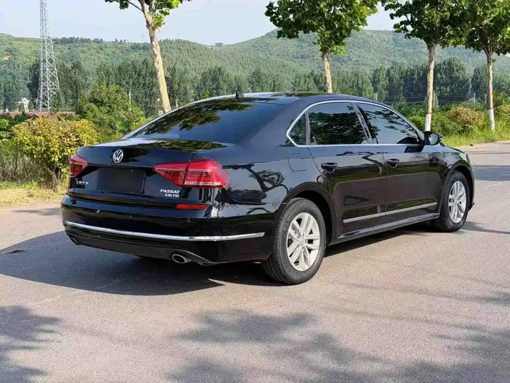 Volkswagen Passat — миниатюра 13