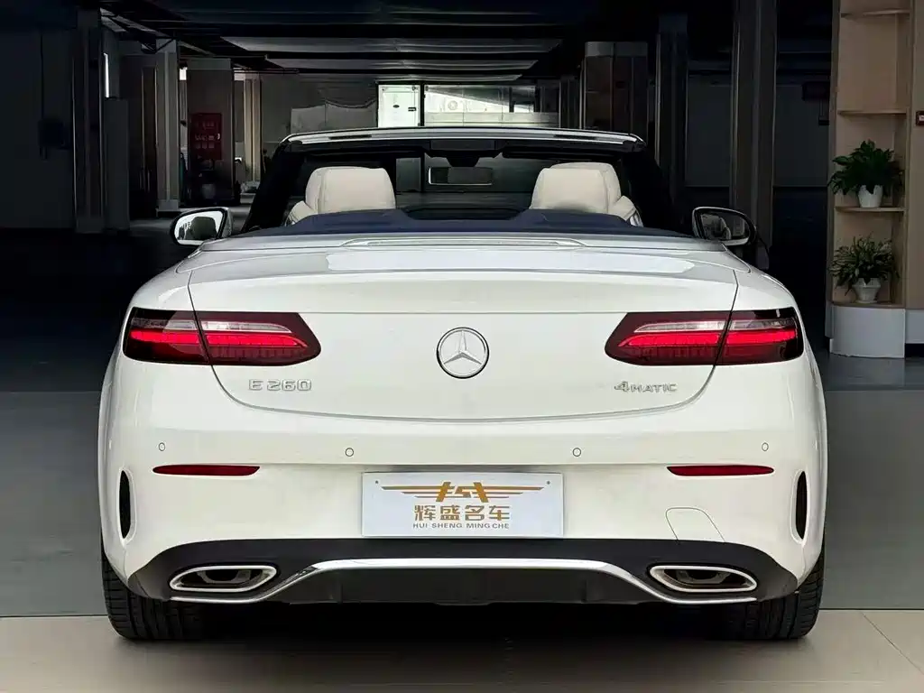Mercedes-Benz E-Class (Import) — миниатюра 6