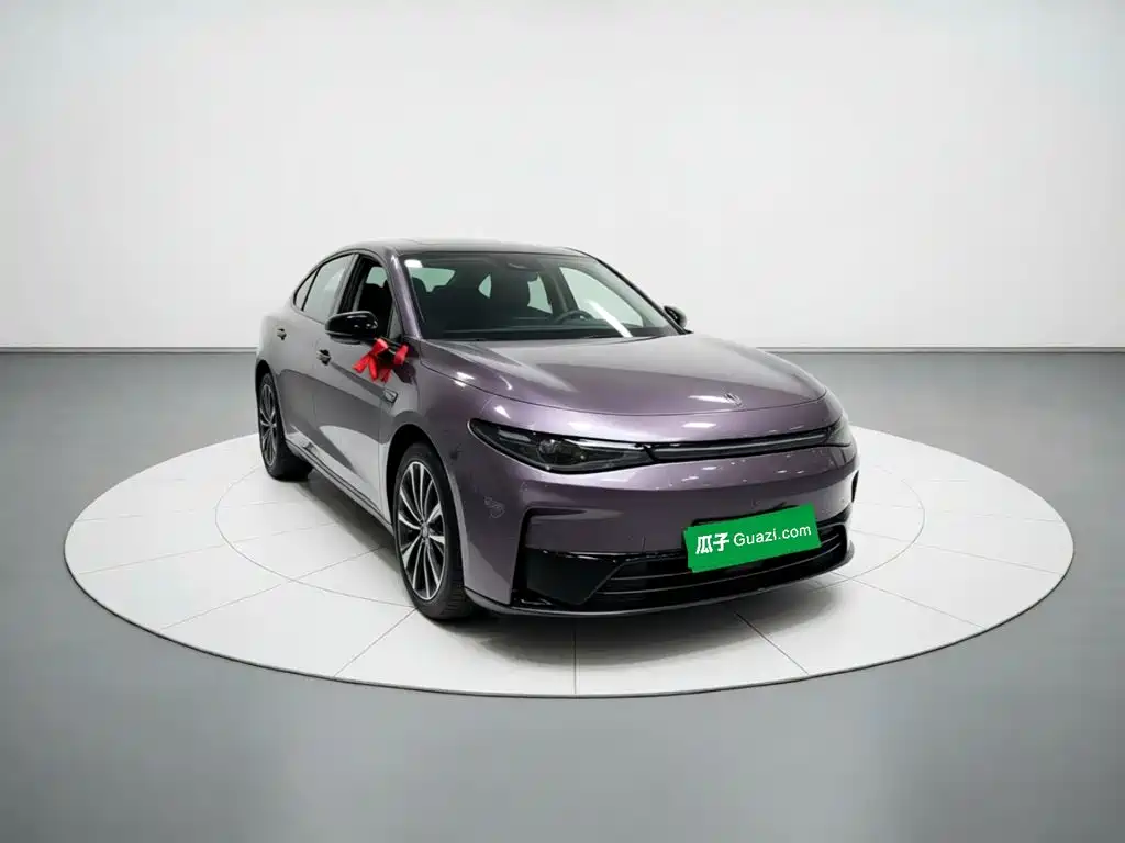 Leapmotor Leapmotor C10 — миниатюра 3