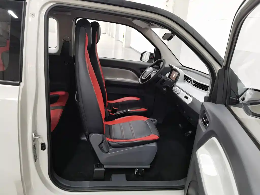 Wuling MINIEV — миниатюра 23