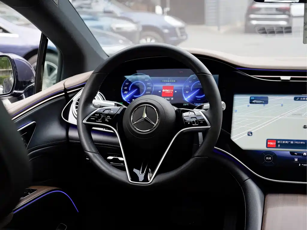 Mercedes-Benz EQS — миниатюра 13
