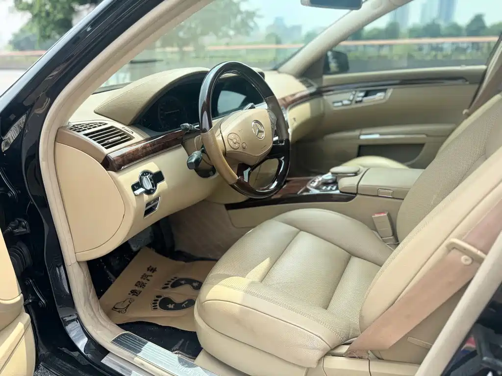 Mercedes-Benz S-Class — миниатюра 6