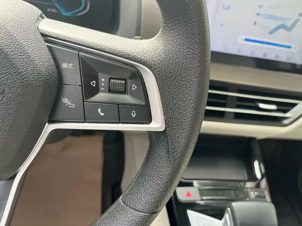 BYD Yuan Pro — миниатюра 33