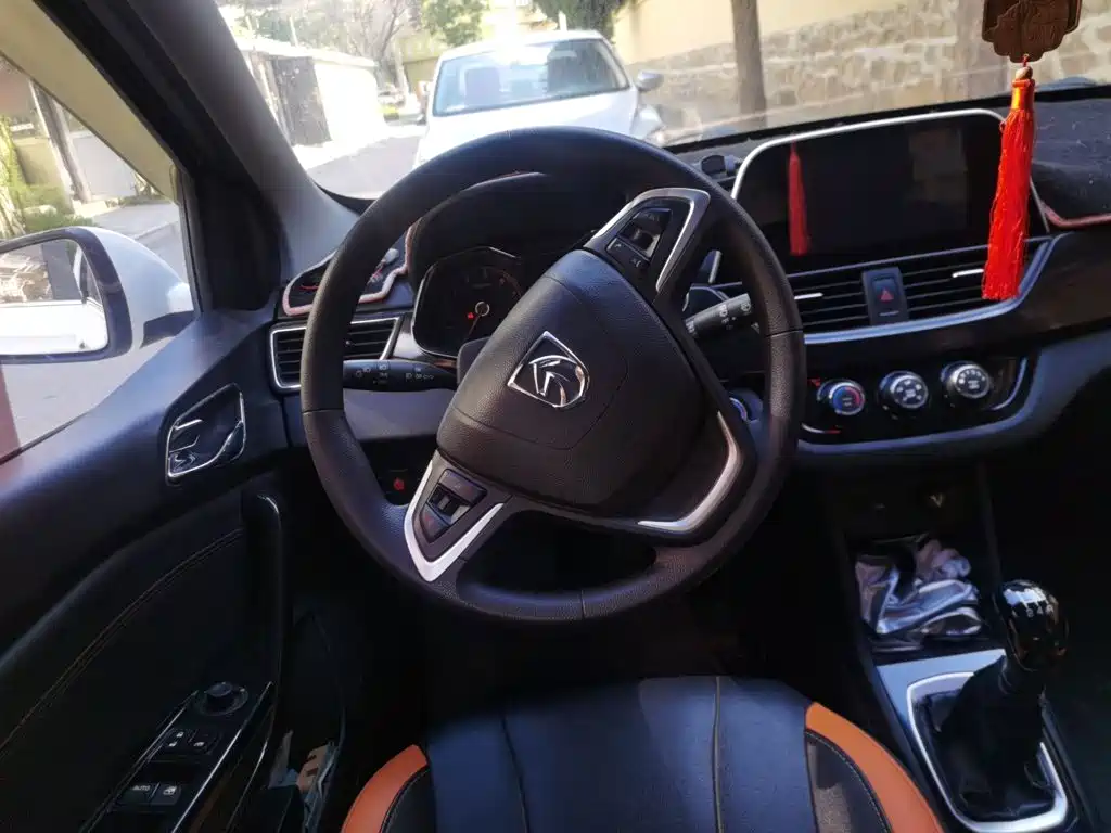 Baojun 310 — миниатюра 6