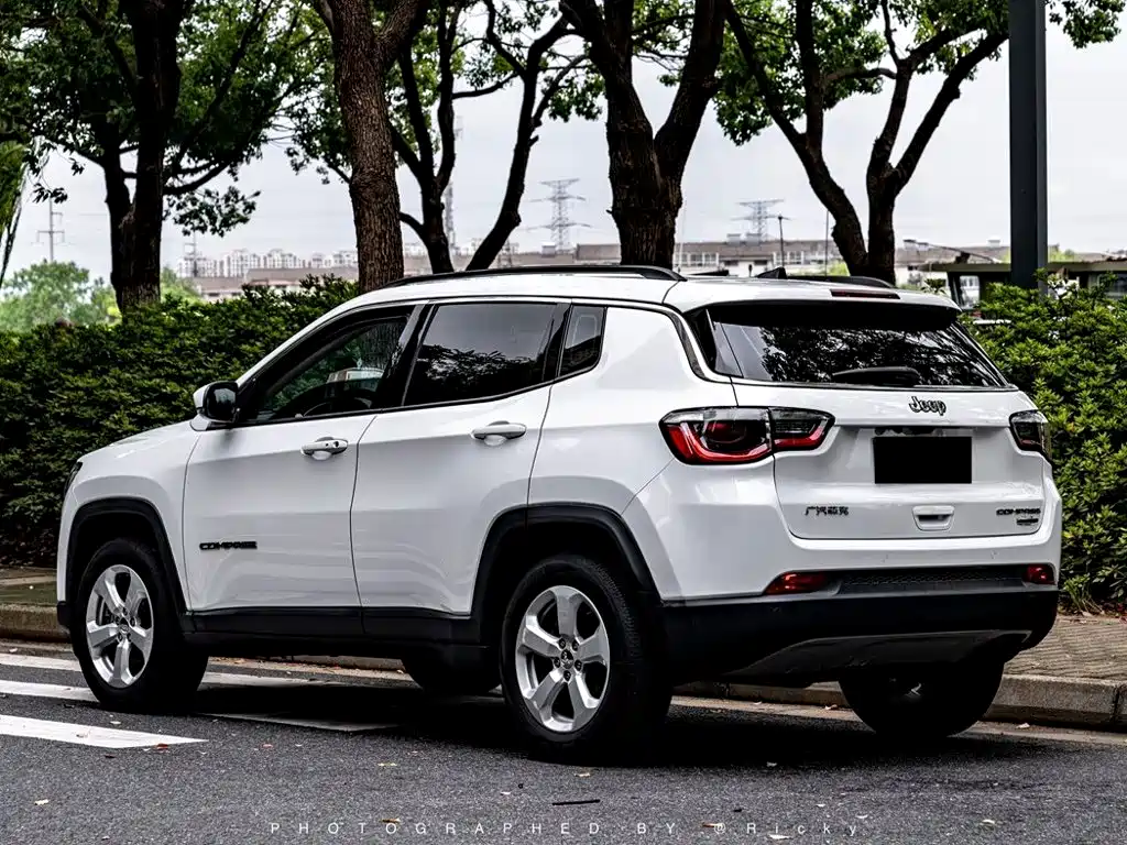 Jeep Compass — миниатюра 9
