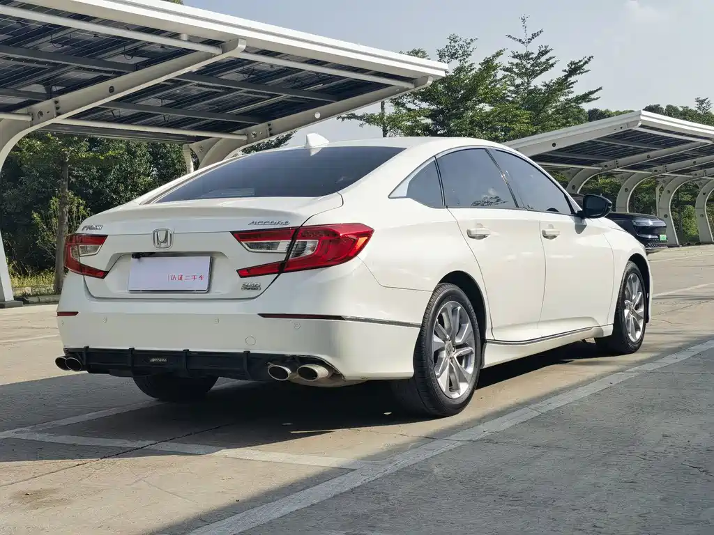 Honda Accord — миниатюра 6