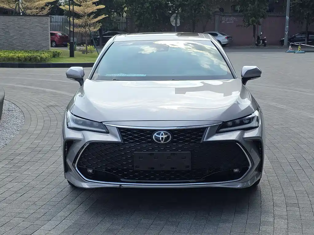 TOYOTA ASIAN DRAGON