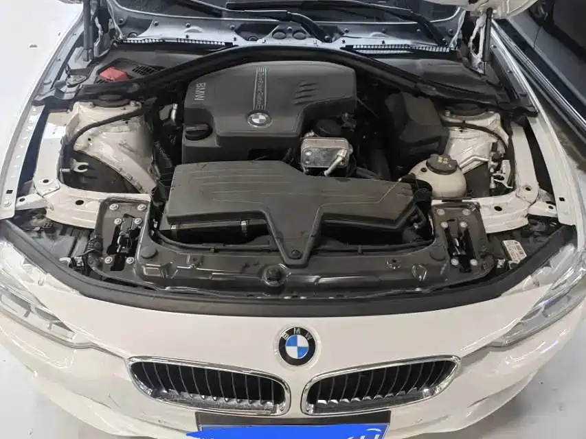 BMW 3 Series — миниатюра 8