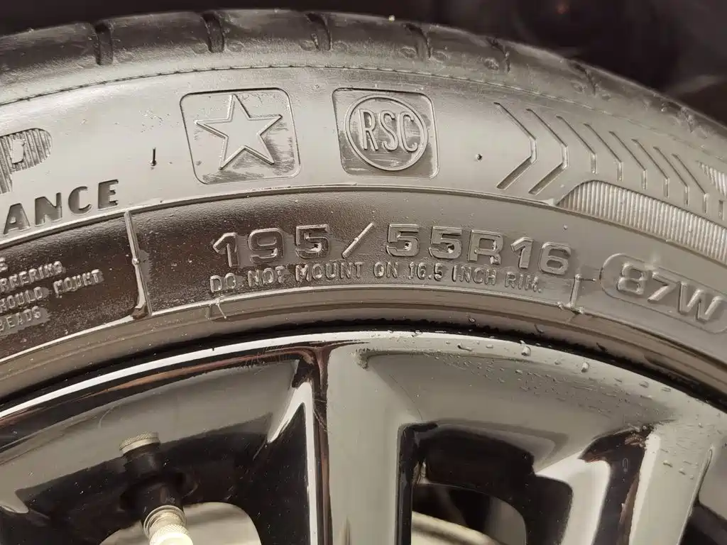 MINI Mini — миниатюра 24