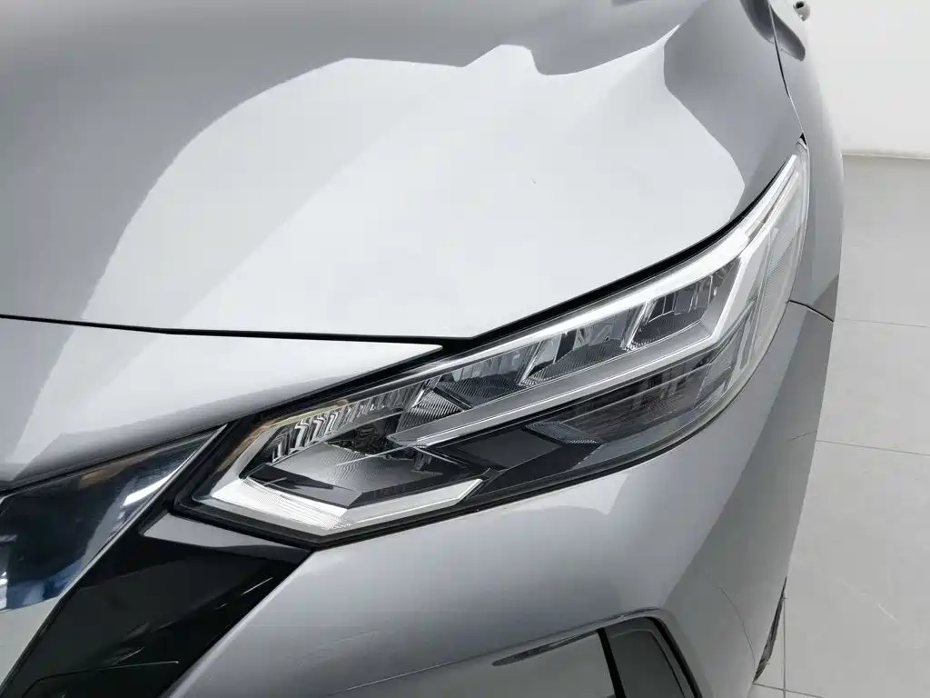 Nissan Sylphy — миниатюра 7