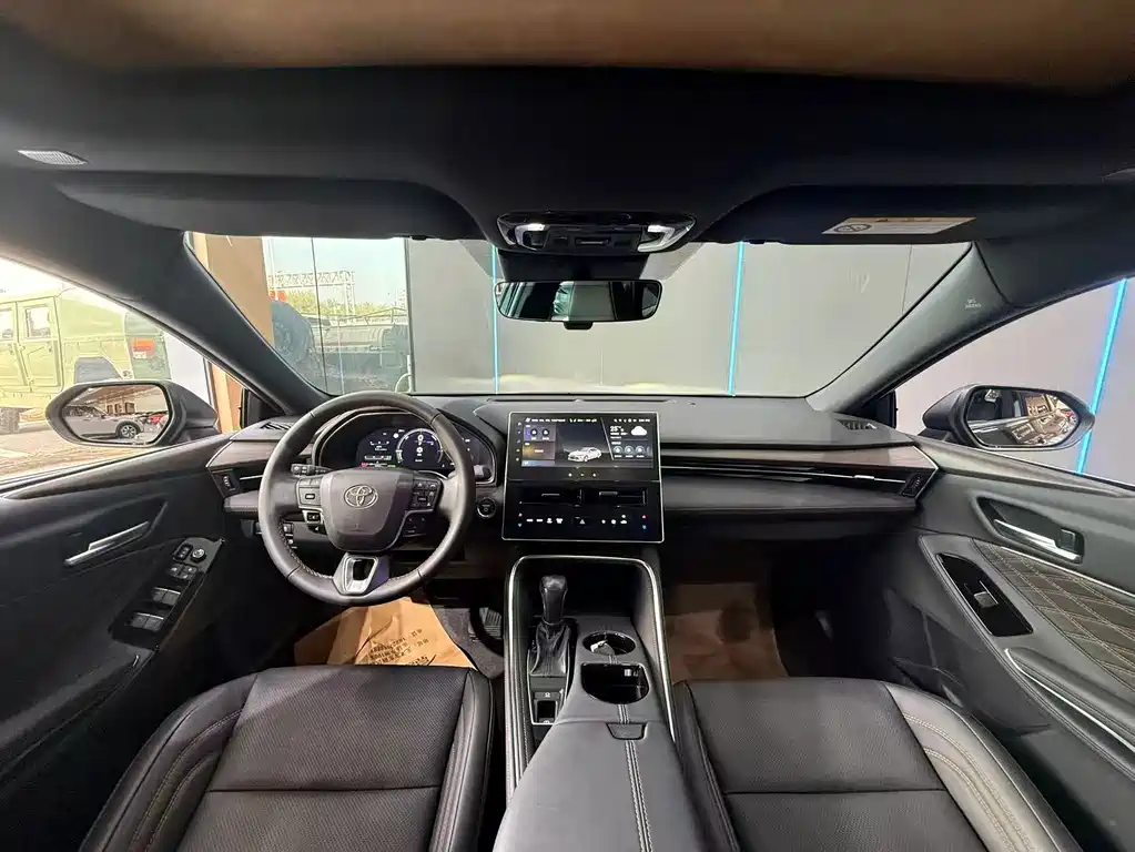 Toyota Avalon — миниатюра 9