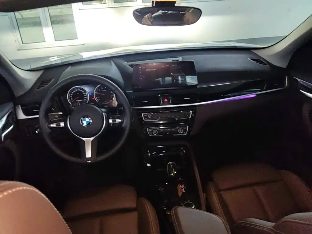 BMW X1 — миниатюра 10