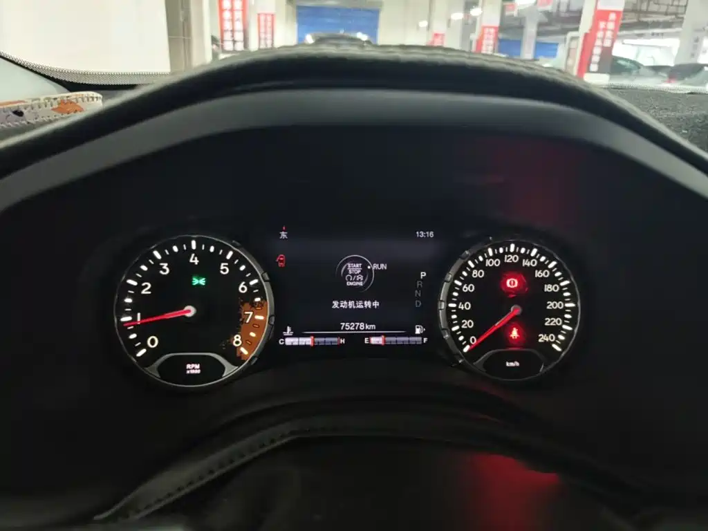 Jeep Renegade — миниатюра 12