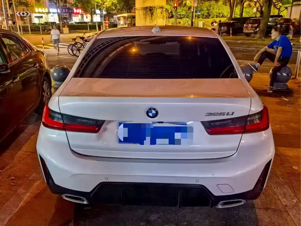 BMW 3 Series — миниатюра 9
