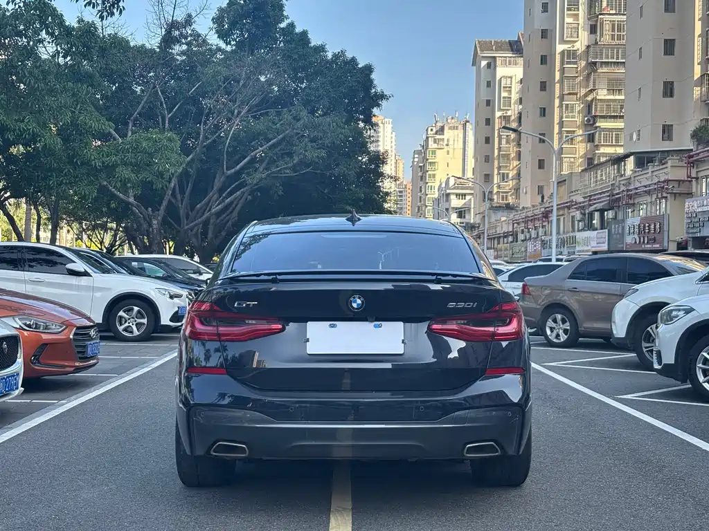 BMW 6 Series GT — миниатюра 9