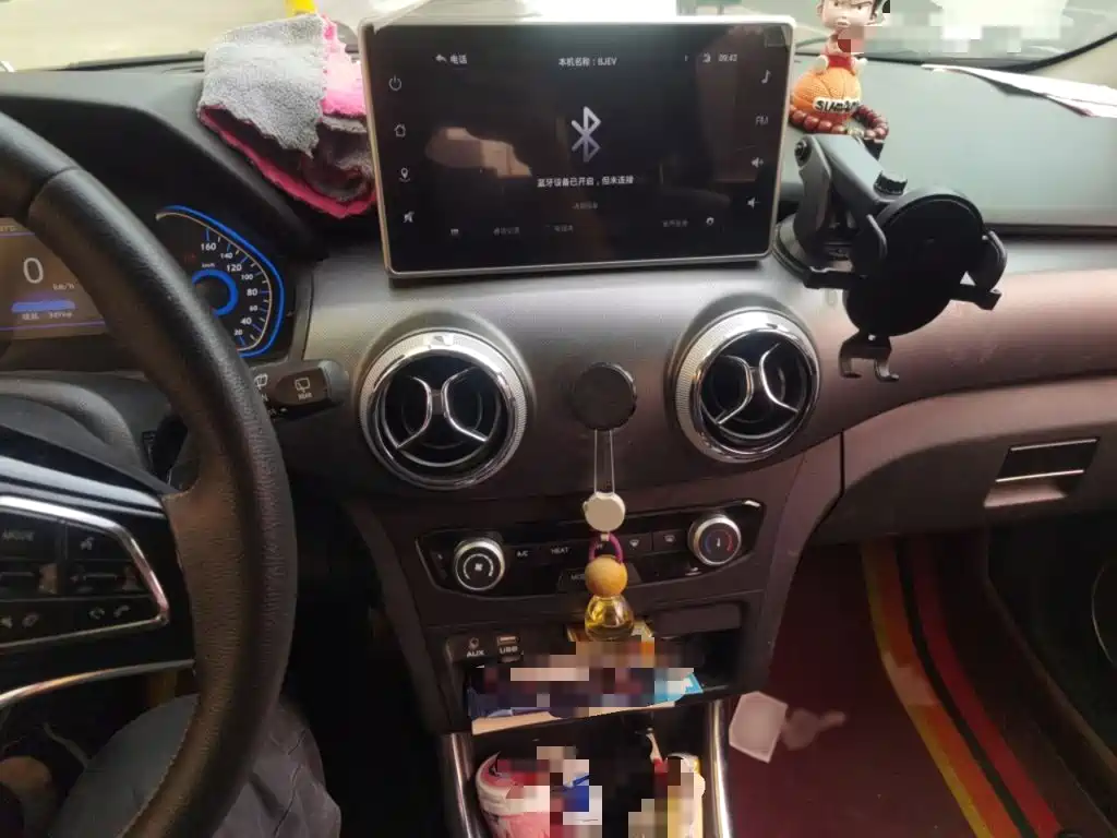 BAIC New Energy EC5 — миниатюра 6