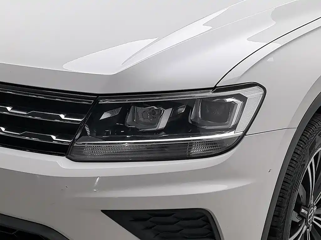Volkswagen Tiguan L — миниатюра 7