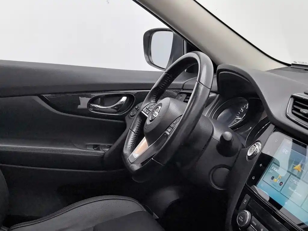 Nissan X-Trail — миниатюра 22
