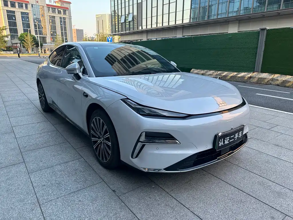 Galaxy Galaxy Xingyao 8 — миниатюра 2