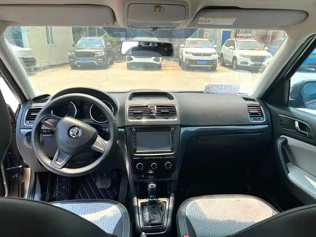 Skoda Yeti — миниатюра 5