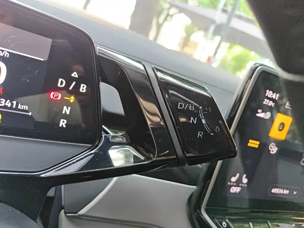Volkswagen ID.6 Crozz — миниатюра 15