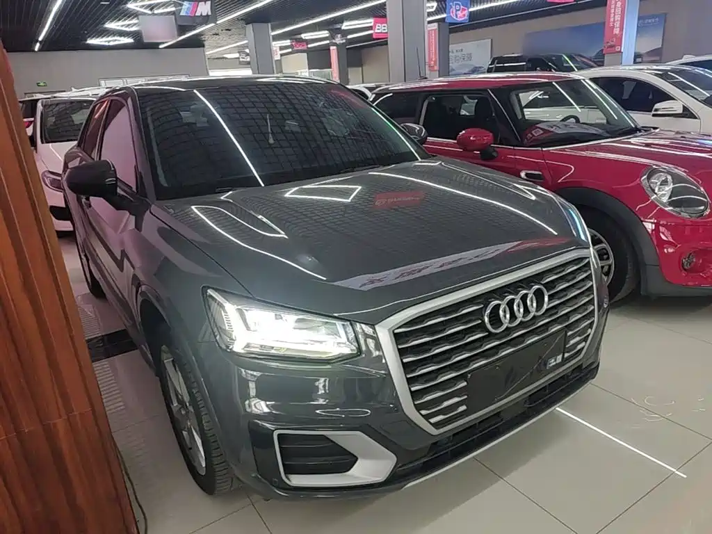 Audi Q2L — миниатюра 4